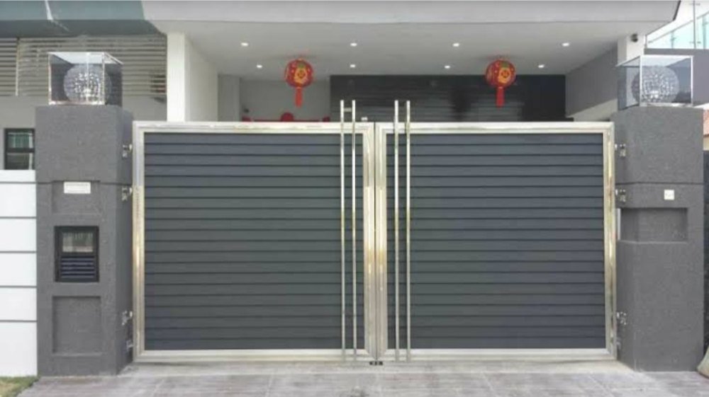 Steel Gate in Kanpur